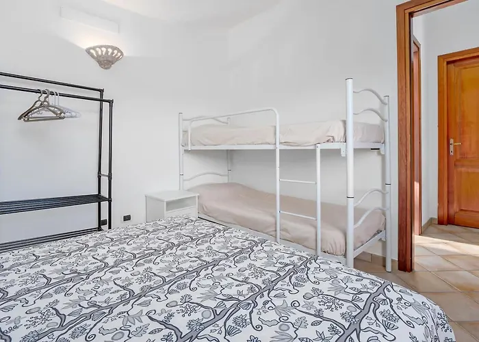 Villino Tiriddo'- Porto San Paolo - Piscina E Solarium Privato Apartament Porto San Paolo (Sardinia)