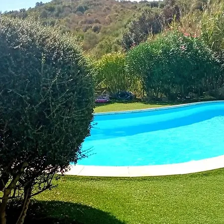 Villino Tiriddo 아파트 *