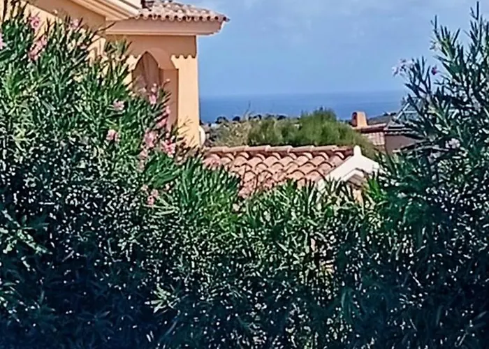 Villino Tiriddo'- - Piscina E Solarium Privato