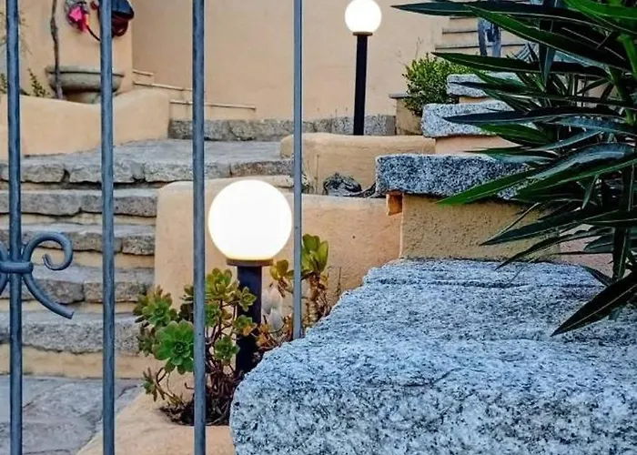 Villino Tiriddo'- - Piscina E Solarium Privato アパート ポルト・サン・パーオロ
